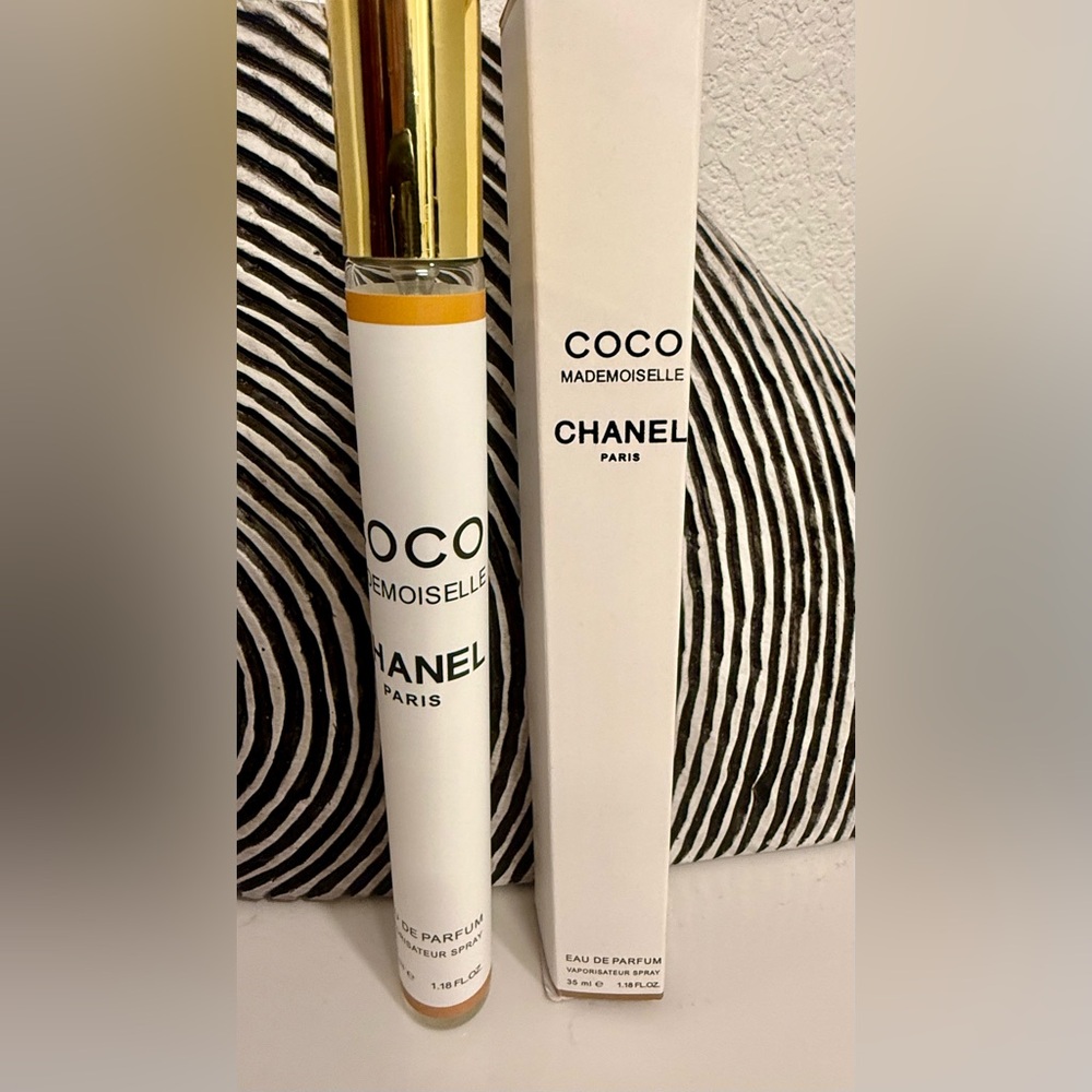 CHANEL Coco Mademoiselle in White and Black